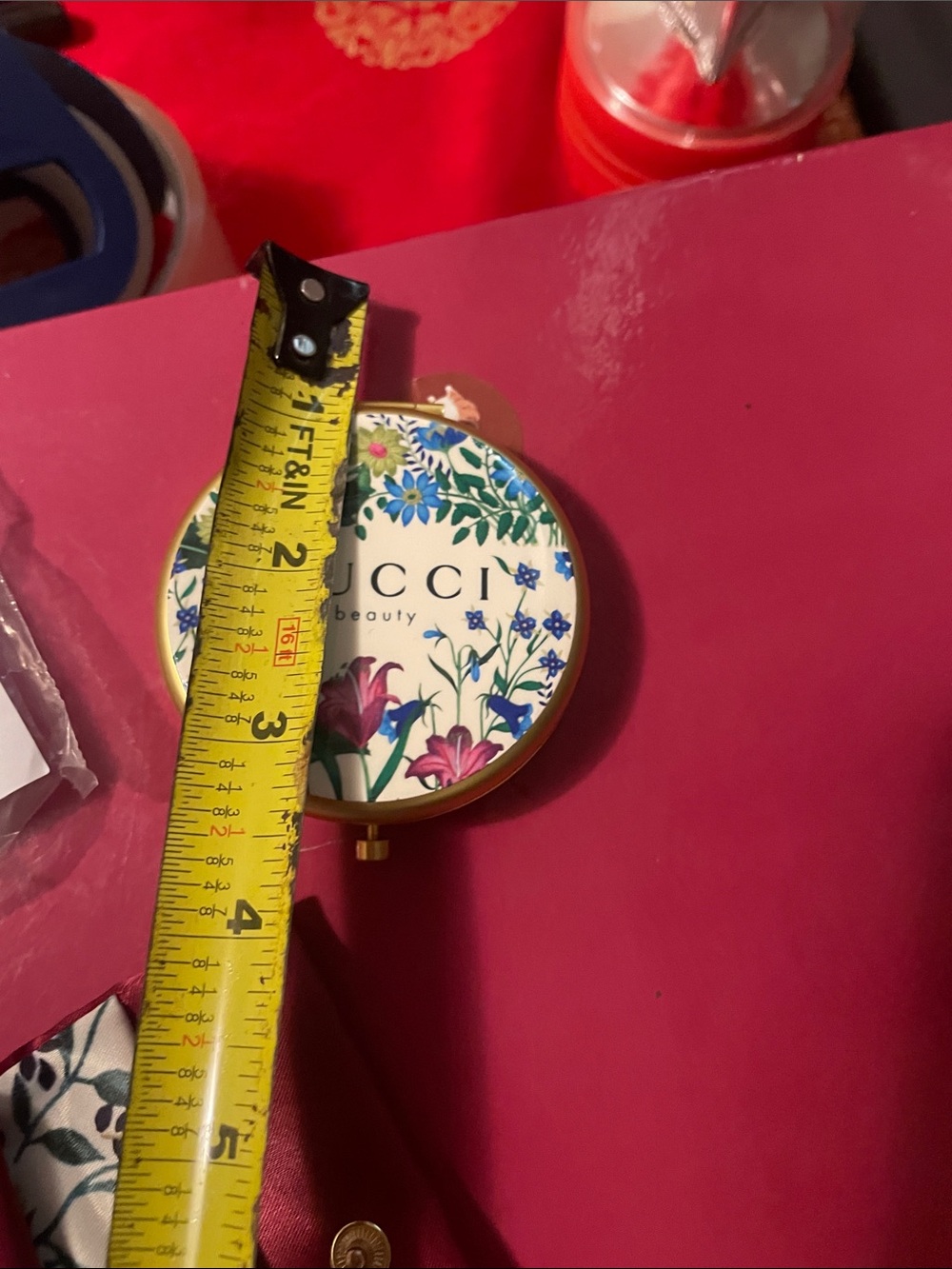 Gucci Floral Compact Mirror in White, Pink, Blue and Green - Picture 10 of 17